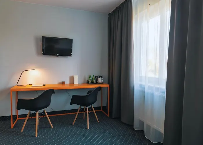 Hotel Poleczki Warsaw Airport
