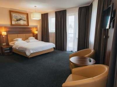 Hotell Poleczki Airport 3*
